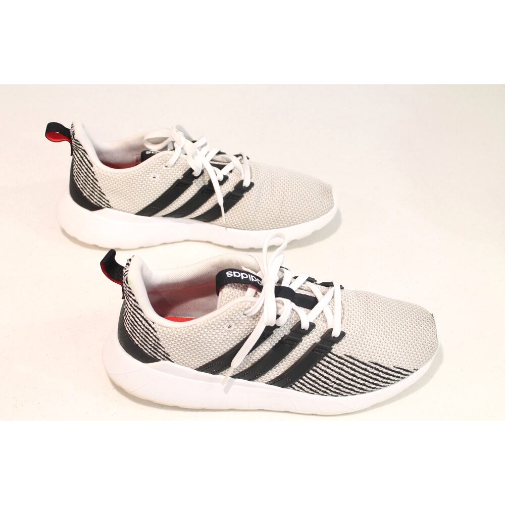 Adidas Questar Flow Sneakers Mens size 10 White mix Black Stripe Running Shoes